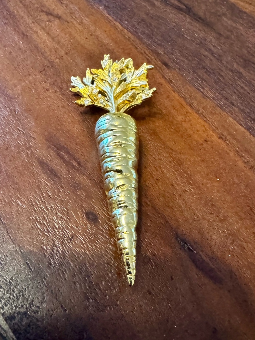 Vintage Carrot Brooch Rhinestone Gold Tone Pin By TONA Easter Garden Farm Veggie